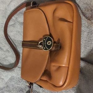 Crossbody brown purse incredible condition vintage